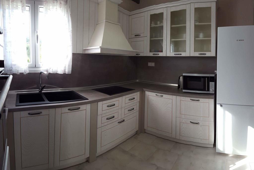 Amaryllis Boutique Apartments مورايتيكا المظهر الخارجي الصورة